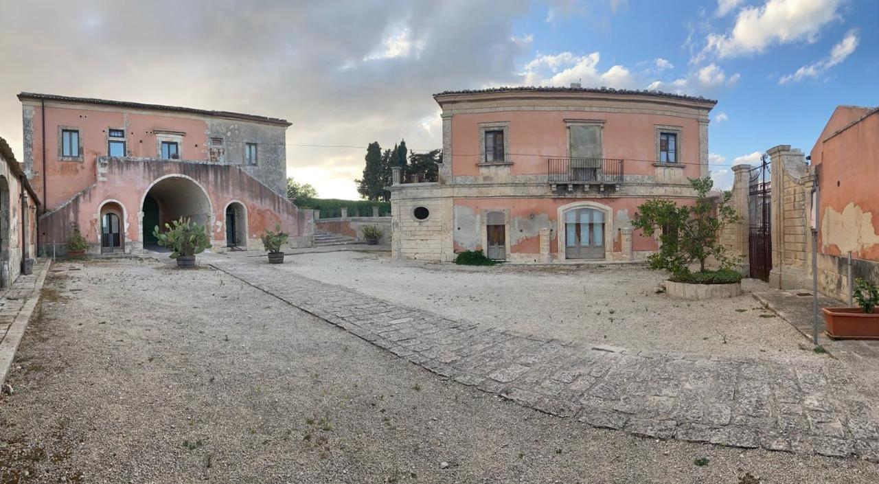 Feudo Bauly Hotel Palazzolo Acreide Luaran gambar